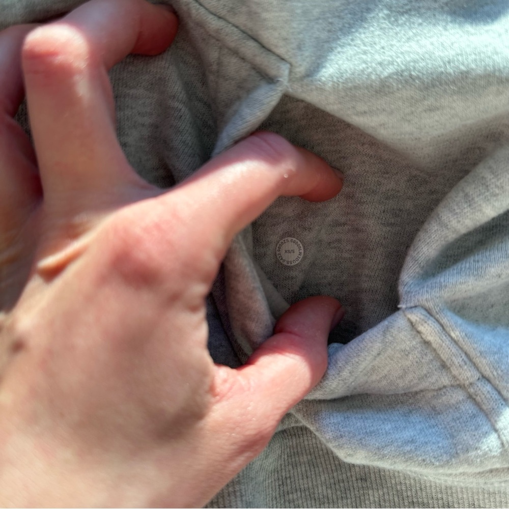 Lululemon Scuba Oversized Cropped Half Zip Hoodie in Heathered Grey - Picture 4 of 5